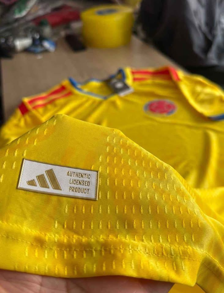 [PROMO: ÚLTIMAS UNIDADES] CAMISETA DE COLOMBIA 1.1 ENCAUCHETADA+ENVIO GRATUITO-PAGA A LA RECEPCIÓN